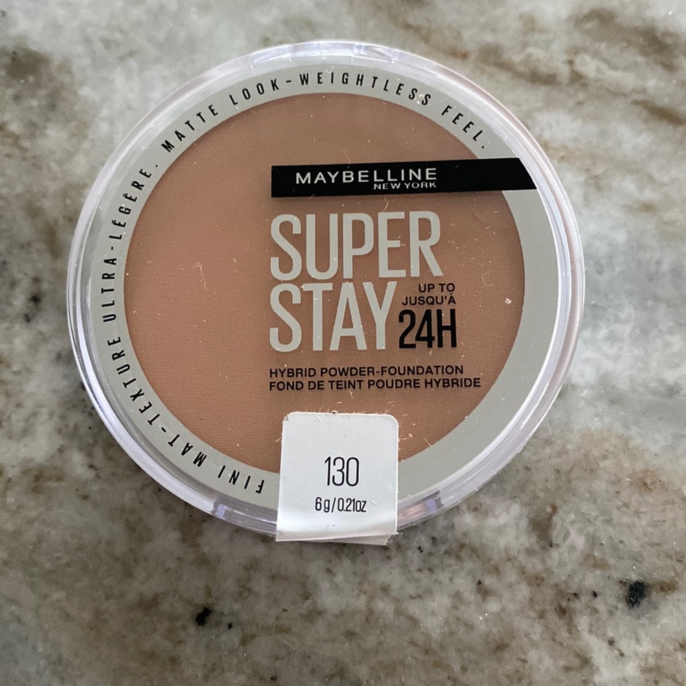 Maybeline Super Stay 24H Hybrid Powder Foundation 130